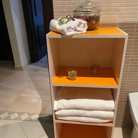 Magnifique Appartement Spacieux Confort Propre Familial 2 Chambres Salon Et Salle A Manger A 20Mn A Pied De Place Jemaa El Fina 4 Piscines Dans Espace De Golf A 12 Mn En Voitures L Entree Est Gratuit Pour La Clientele Ouvert Entre 10H Et 20H Marrakesch Exterior foto