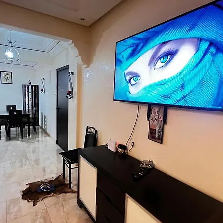 Magnifique Appartement Spacieux Confort Propre Familial 2 Chambres Salon Et Salle A Manger A 20Mn A Pied De Place Jemaa El Fina 4 Piscines Dans Espace De Golf A 12 Mn En Voitures L Entree Est Gratuit Pour La Clientele Ouvert Entre 10H Et 20H Marrakesch Exterior foto